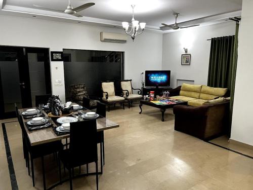Spacious 1 Kanal GP DHA Ph 5