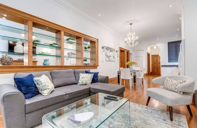 Spacious 1BR w/King Bed and Amazing Terrace!