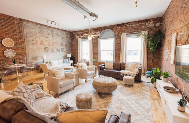 Spacious 2 Bed Loft in Johnson City