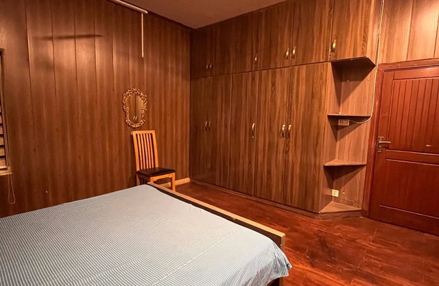 Spacious 2-bedroom apartment with WiFi, AC in beautiful Islamabad