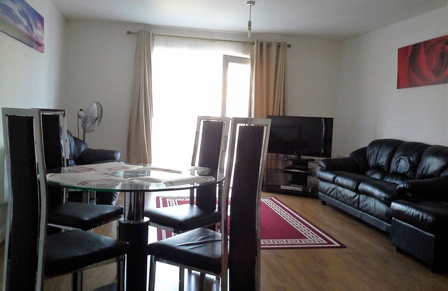 Amplio apartamento de 2 habitaciones, capacidad para 6