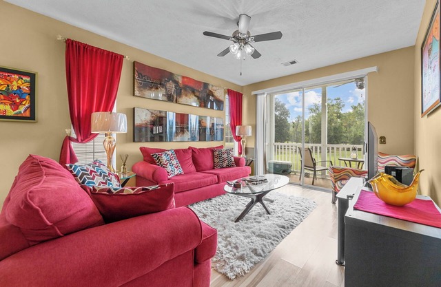 Spacious 2 Bedroom Condo with Golf Course Views! Sleeps 4 Guests! River Oaks 48-D