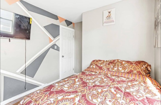 Spacious 2 Bedroom