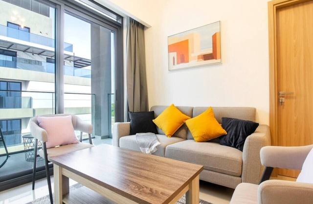 Spacious 2BR Next to Meydan Racecourse w/ Balcony