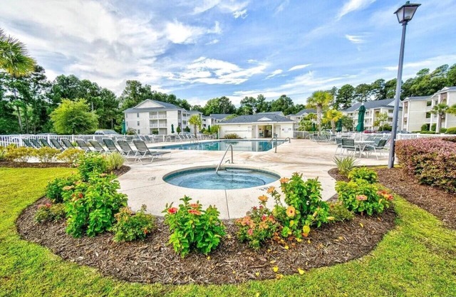 Spacious 3-Bedroom in Myrtle Beach. Wheelchair Accessible. Family friendly.