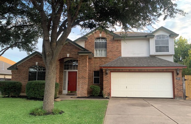 Spacious 4 bed house in Pflugerville, close to Austin for ACL and COTA