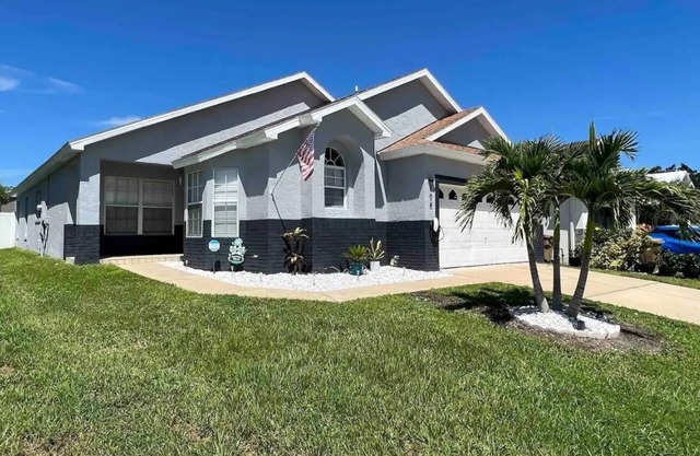 Spacious 4-bedroom house in enjoyable Kissimmee!!