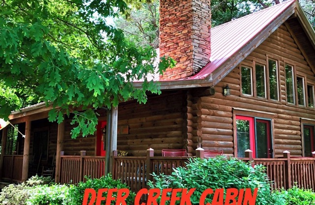 VACACIONES EN DEER CREEK CABIN-IT LO TIENE TODO! 4B-2. 5 W / HOTTUB-MINUTES AL PARQUE FCF