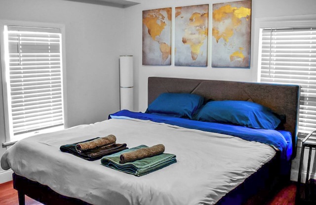 Spacious 4BR / Arcade & Games / LuxCafe / 2 King Beds / 30min to NYC
