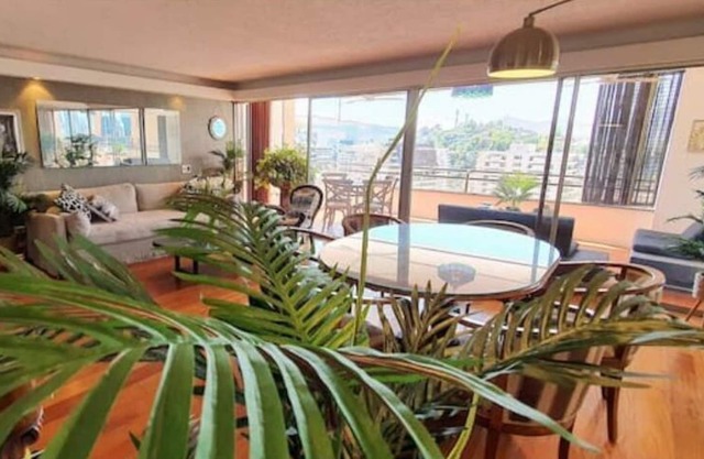 Apartamento amplia terraza y de lujo