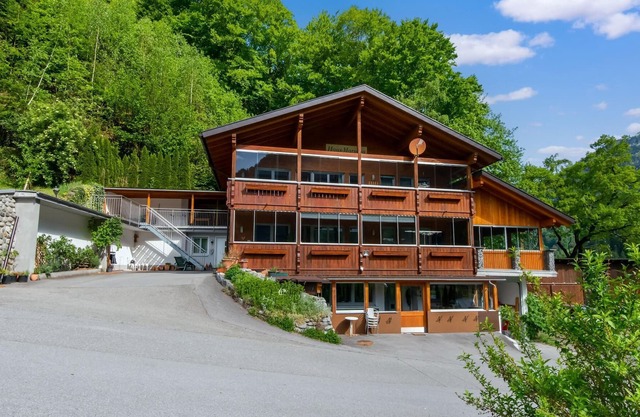 Spacious apartment in Tschagguns with garden