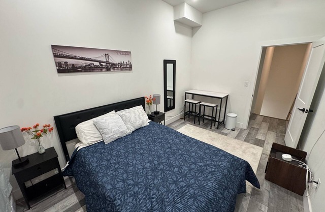 Spacious Apt \ Sleeps 3
