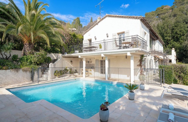 Amplia villa provenzal independiente con impresionantes vistas de St Paul de Vence
