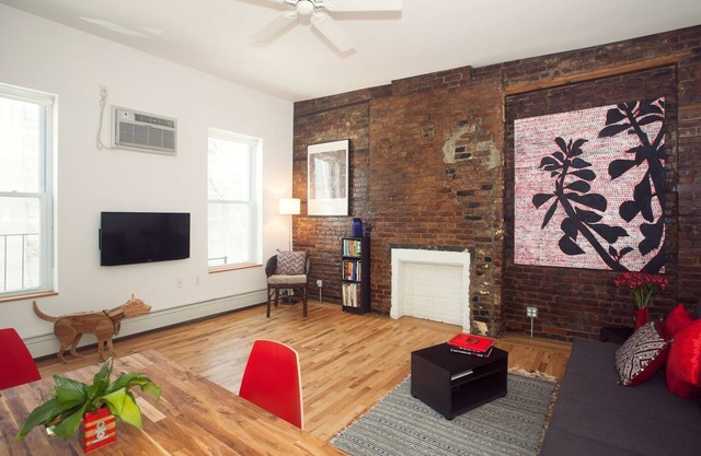 Moderno / elegante / soleado 2 hab. Artist Loft, espacioso / limpio, a 5 minutos de Times Square