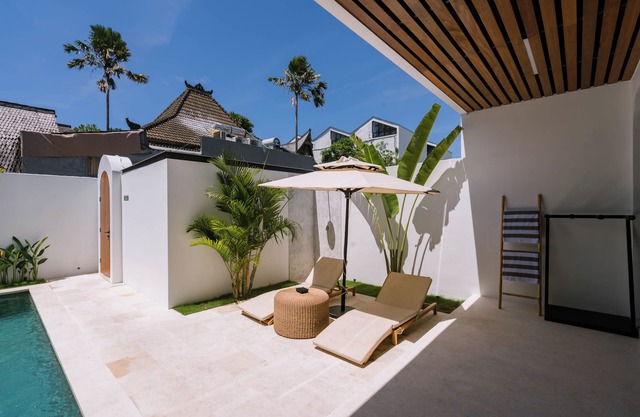 Spacious Canggu Villa w/ rooftop & private plunge pool Unity Villa #1