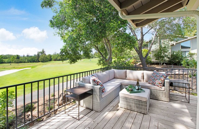 Spacious Elegance Where Sunset Meets Fairway