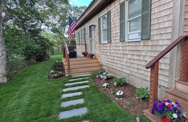 Spacious, Family-Friendly Edgartown Home – 3BR, Sleeps 14, Renovated in 2025