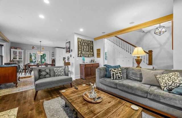 Spacious Family Home – Walk to Scenic Overlooks!