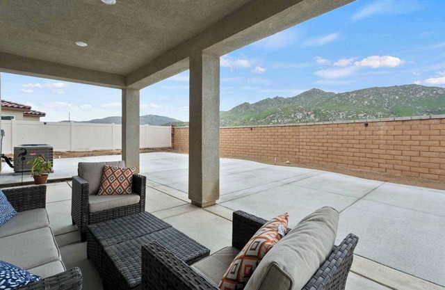 Spacious Fenced Backyard｜1st Floor Bdr｜Pet Friendly｜M2M 20% Off #41559