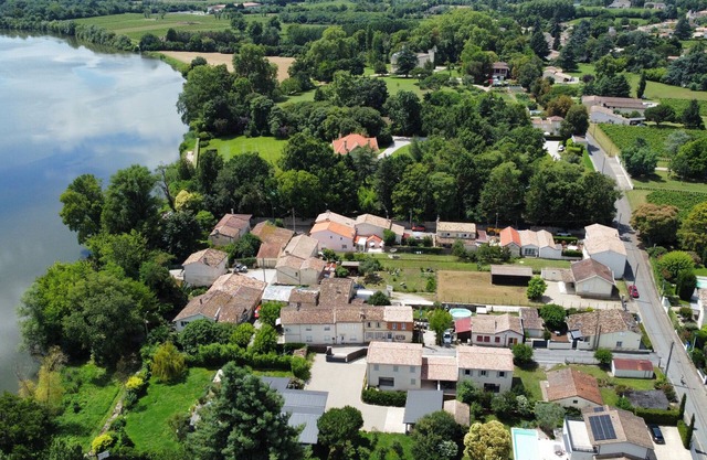 Casa espaciosa en Libourne – Cerca de Saint-Émilion y Burdeos