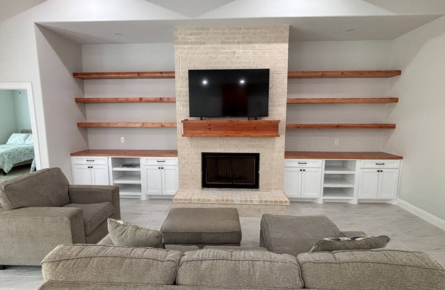 Spacious New Home Near Texas A&M