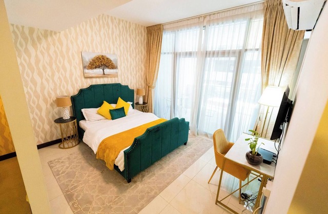 108 Villa Myra