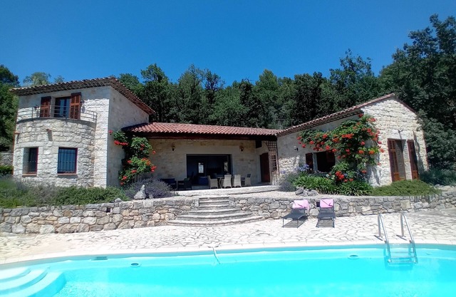 Peaceful, spacious 3 bed Villa