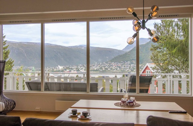 Panoramic View Modern Comfort