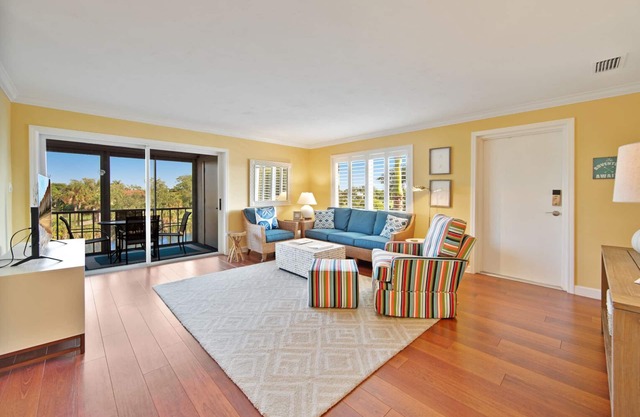 Spanish Cay E6: preciosas actualizaciones y decoración y vistas al río de Island Wildlife !!