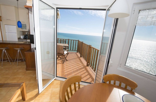 Apartamento de lujo. Magníficas Vistas. Aire acondicionado