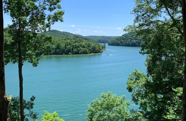 Spectacular lake front home, wide water views, and just 10 minutes off I75!