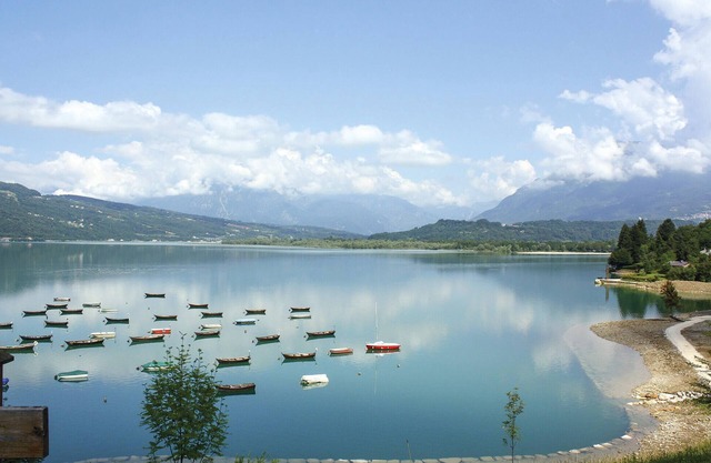 Spend a wonderful adventure vacation in this vacation apartment.