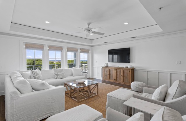 Spring Break by the Beach! Beachside #8 - Gulf Front in Watercolor! Views! 3 Adult Bikes!