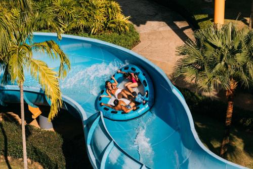 Splash Beach Resort, Maikhao Phuket