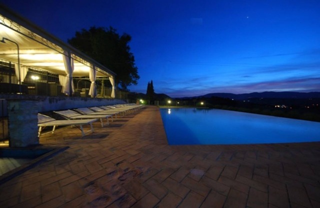 Spoleto en la piscina, apt. 4 - vista maravillosa, a solo 0,7 millas del antiguo remolque