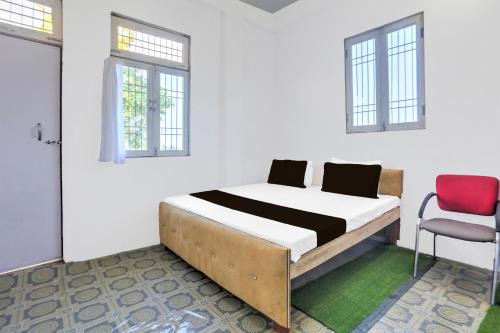 SPOT ON Hotel Vs Palace