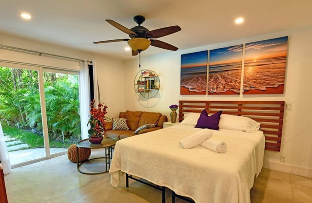 ESTUDIO LUJOSO ● Capacidad 3 ● PARAÍSO ★★★★★