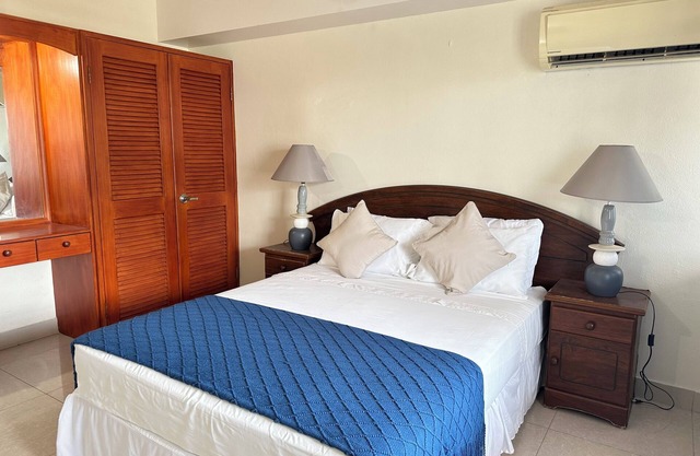 St. Lawrence Suites - Suite Five