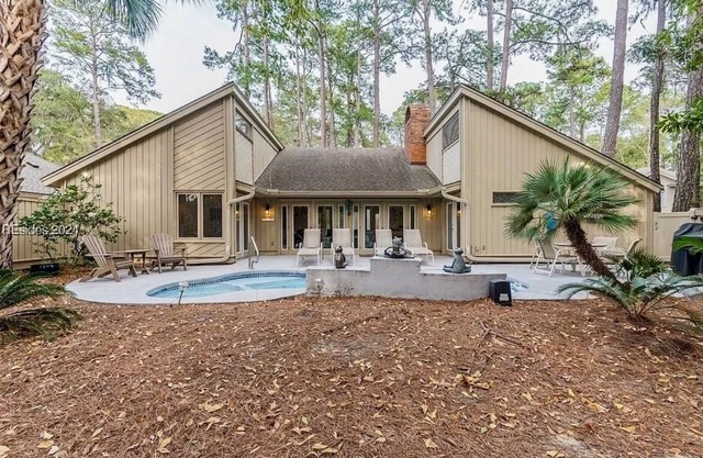 Bright, Open Sea Pines Home - Piscina privada / jacuzzi