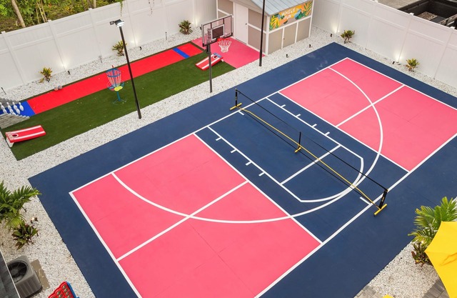 Stay 4 Nights, Get 1 FREE! Family Fun w/ Pool, Sauna, Pickleball, And Much More.