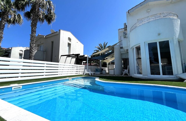 44 PRO -STAY ALKYONI Villa