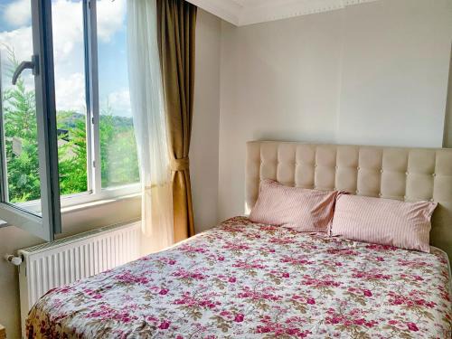 Stay in nature-5 mins to airport