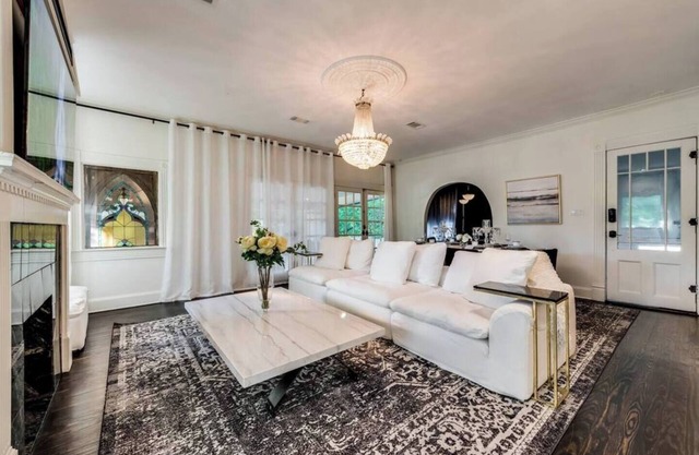 Historic Luxury Home in Lakewood