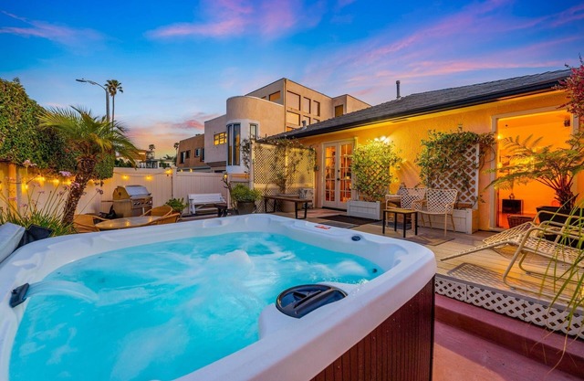25%OffAug 10-11! Close 2 Beach Great Reviews W/Spa