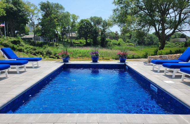Stroll to Chatham's Popular Shops & Dining / Or Walk to Andrew Hardings Beach from This NEW Impeccable Compound