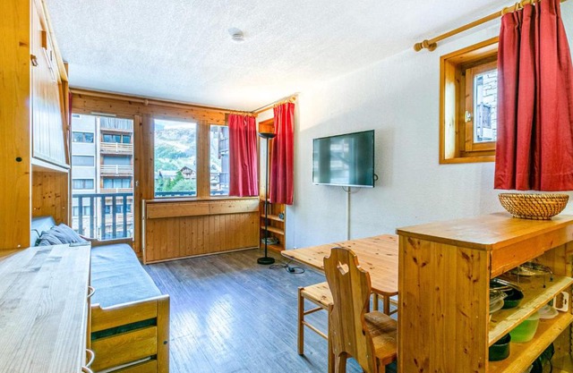Studio agréable avec parking, skis aux pieds au cœur du village de Val-d'Isère - FR-1-694-204