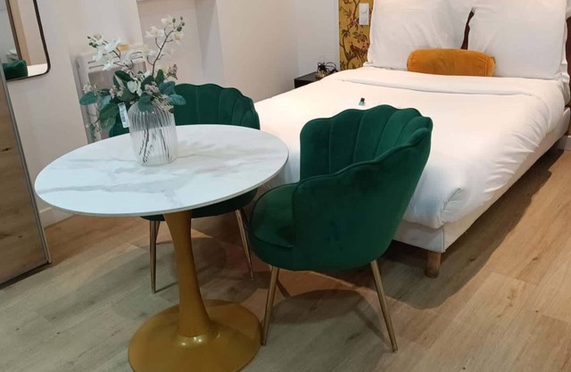 Studio central Paris à vos pieds