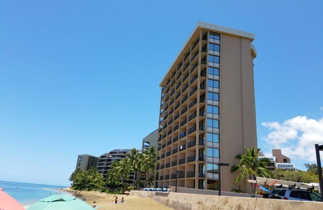Studio Condo with breathtaking ocean view