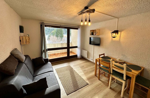 Studio Corrençon-en-Vercors, studio flat, 4 persons