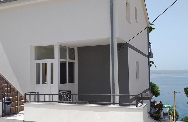 Apartamento-estudio con balcón y vista al mar Dramalj, Crikvenica (AS-2376-a)